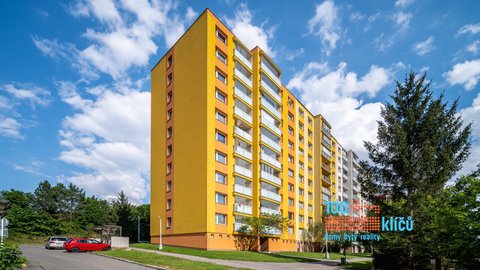 Prodej bytu 3+1 s lodžií, Praha 4 - Kamýk