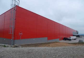 Logistické centrum nabízí skladovací služby -  lokalita Třebíč.