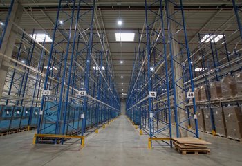 Logistické služby - skladování až 1.000 m2 plochy lokalita KOLÍN