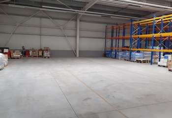 Rental of storage space incl. logistics services 500m2 Hořovice u D5.