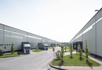 Rental of warehouse with services - Praha Kněževes - near V. Havel airport.