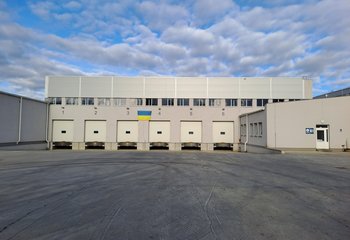 Pronájem skladových a výrobních prostor - Čelákovice