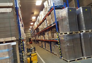 Prenájom skladu vhodného na E-commerce so službami v Nitre/ Lease of a warehouse with services suitable for E-commerce in Nitra
