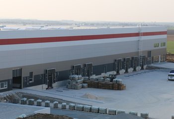 Sklad s logistickým službami - Nová Polhora / Warehouse with logistics services - Nová Polhora