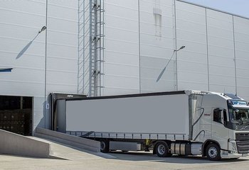 Sklad s logistickým službami - Košice / Warehouse with logistics services - Košice