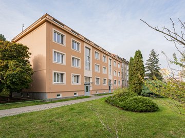 Prodej, cihlový byt 2+1, Neratovice