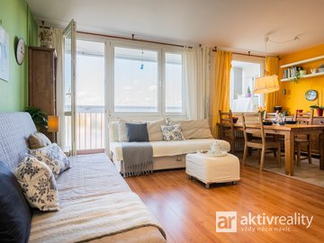Prodej slunného bytu 3+kk, 76m², Praha - Komořany