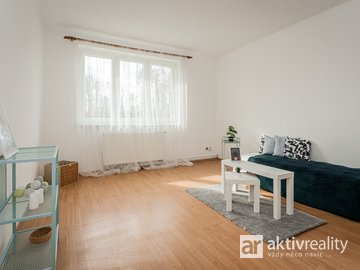 Prodej bytu 2+1 79m2, zahrada, parkovací stání, 2 sklepy