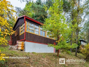 Chata, 37 m², pozemek 701 m2 - Chyňava - Malé Přílepy