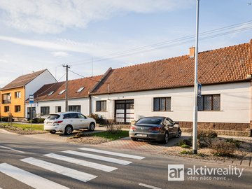 Prodej rodinného domu, 5+2, pozemek 436 m2, Újezd u Brna, hypotéka možná