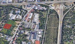 Prodej pozemku pro komerční využití 2500 m2