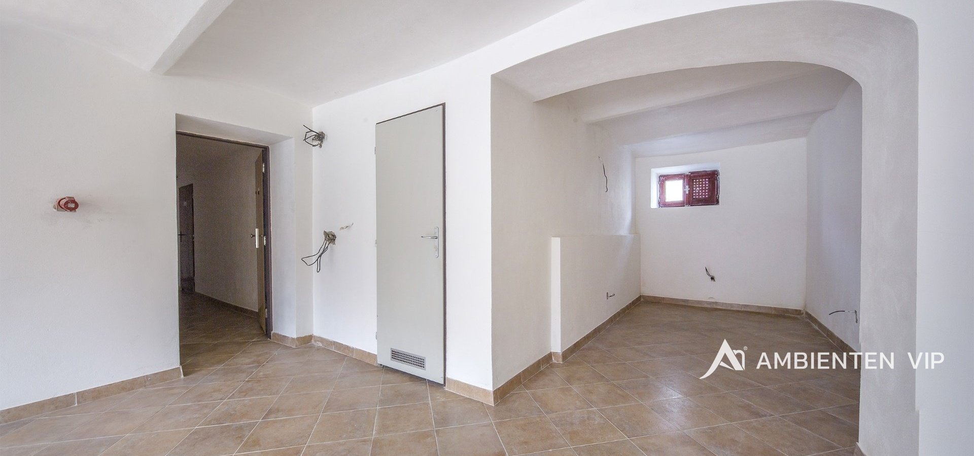 prodej-rodinneho-domu-na-bydleni-i-investici-477m2-telc-33merge-494c7c