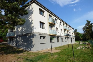 Pronájem bytu 2+1 s balkonem, Náměšť nad Oslavou, Ev.č.: 01487