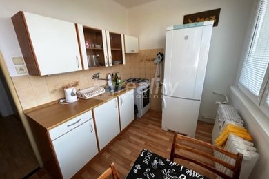 Prodej slunného bytu 1+1 s lodžií, 36 m2, Kolín, Ev.č.: 01489