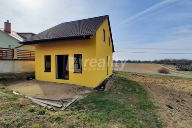 Prodej menšího rodinného domu se zahradou v Sudicích u Náměště nad Oslavou, Ev.č.: 01749