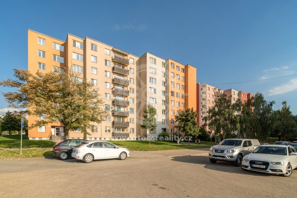 Prodej bytu 3+1 s balkonem , OV, panel, na ulici Konradova , Brno-Líšeň, CP 77m2