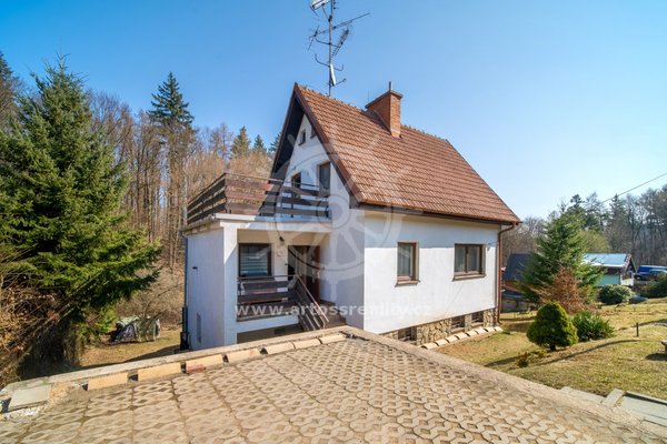 Samostatně stojící rodinný dům s velkým pozemkem, Brno - Útěchov