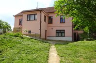 Pronájem rodinného domu 3+1 s garáží a zahradou, obec Vranov, okr. Brno-Venkov,  CP - 85m2