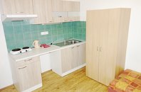 (ŠM14-2) Pronájem samostatného pokoje s vlastní kuchyňkou 16 m² - Brno - Židenice, ul. Šámalova