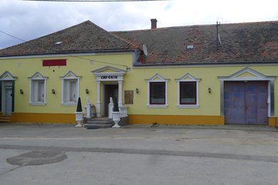 Prodej "Veřejný dům"  Vrbovec, Ev.č.: 21B-0064