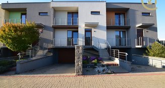 Prodej rodinného domu, 5+kk,  220 m2, Praha - Vinoř