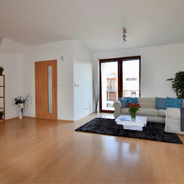 Prodej rodinného domu, 5+kk,  220 m2, Praha - Vinoř