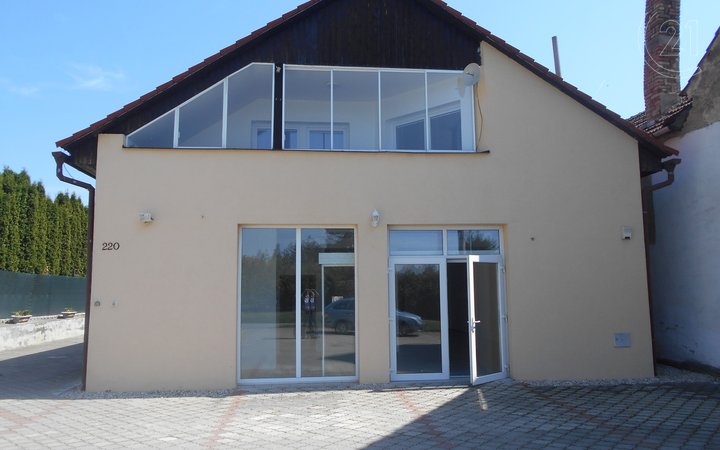 Pronájem obchodu 90 m2 v Postoupkách u Kroměříže