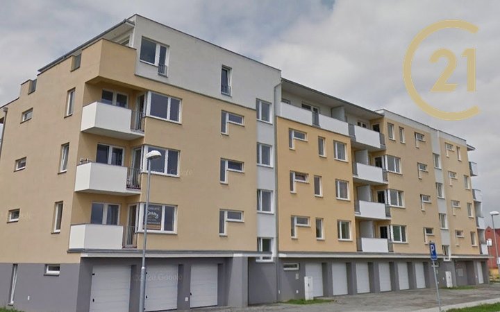 Prodej bytu 2kk s předzahrádkou, Zborovská-Kroměříž