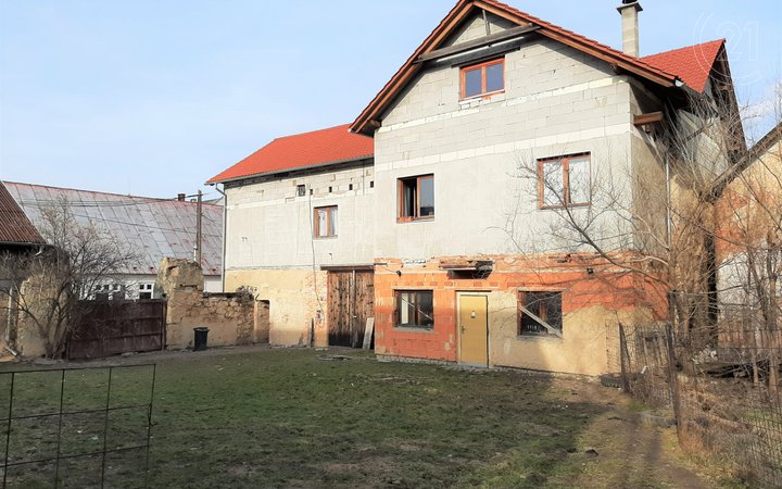 Prodej, Rodinný dům, 369m² - Jesenice (Rakovník)