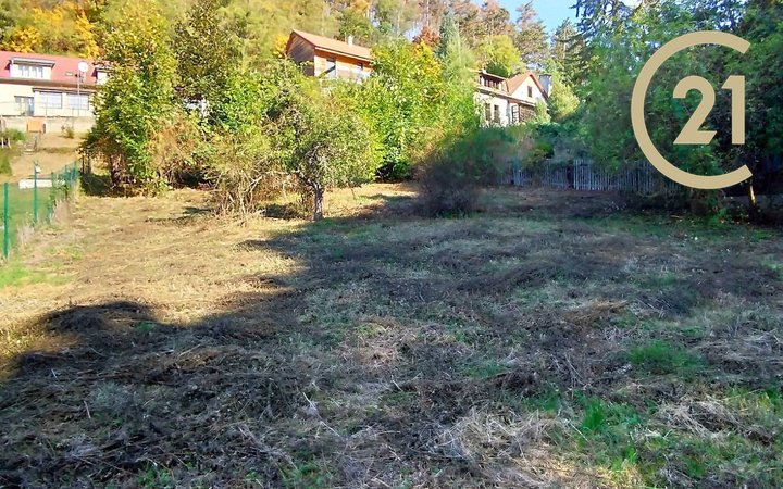Prodej pozemku 1318 m2, Třebotov-Solopisky