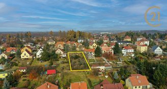 Jedinečný pozemek pro bydlení o výměře 1.051 m2 v Úvalech