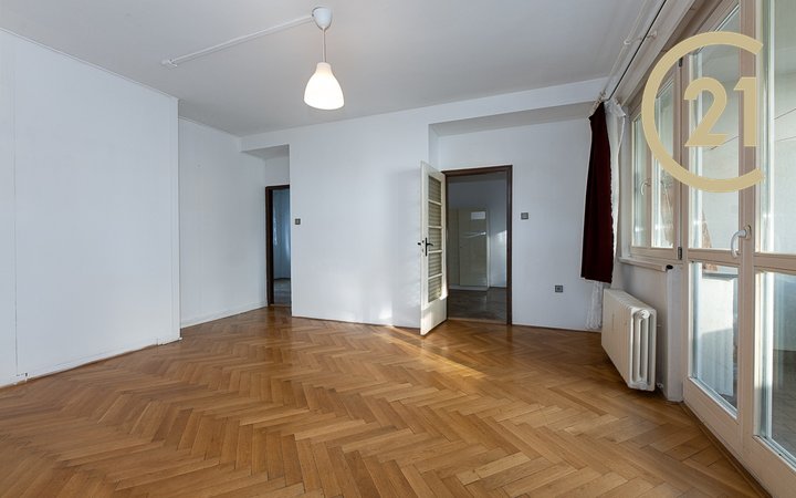 Prodej bytu 4+1, 100m², 2x lodžie, rozlehlý sklep, Praha 6, Divoká Šárka