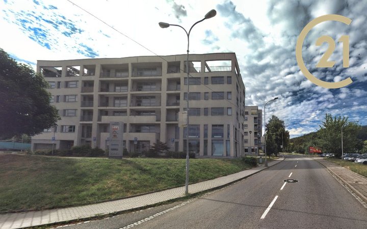 Pronájem bytu 2+kk,  64m², Březnická, Zlín