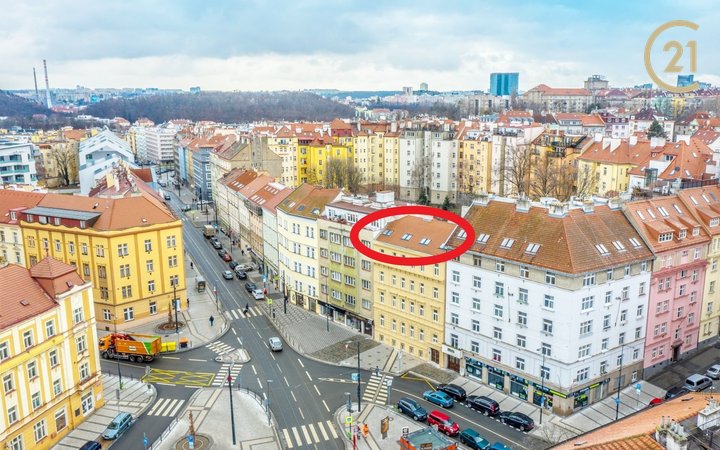 REZERVOVÁNO: Pronájem kanceláře 120 m², 2xparkování - Praha - Nusle