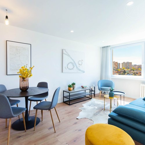 Prodej zrekonstruovaného bytu 2+kk v osobním vlastnictví, 42 m² se sklepem, Praha - Horní Měcholupy