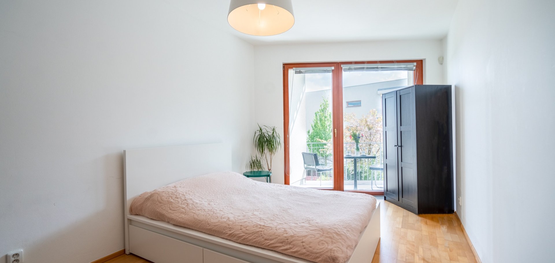Prodej bytu 2+kk s prostorným balkonem,  63 m², Praha - Stodůlky