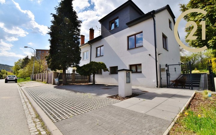 Pronájem rodinného domu 250 m² - Brno - Bystrc ul Větrná 23