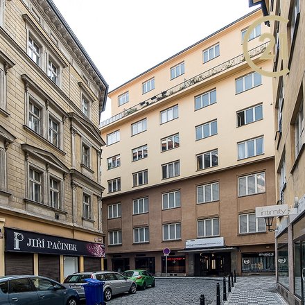 Prodej  bytu v centru Prahy o velikosti 3+1 s terasou (112m2)