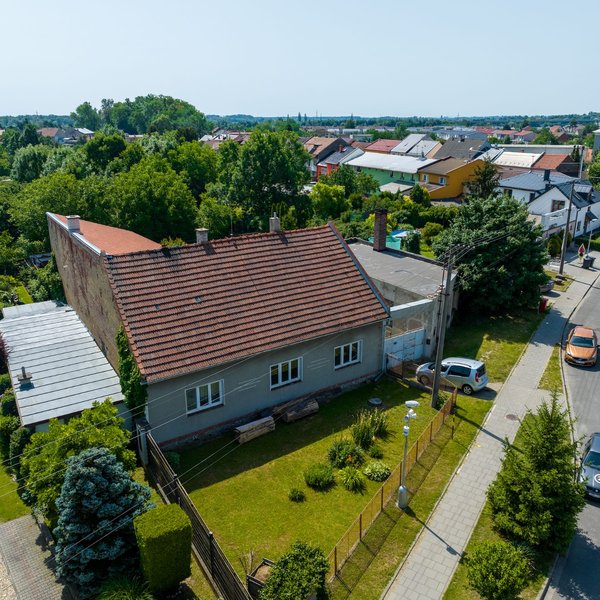Prodej, Byt 2+1, 68 m² - k rekonstrukci, Olomouc Nemilany, Povelská