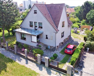 Prodej rodinného domu v Sezimově Ústí s pozemkem 1081 m²