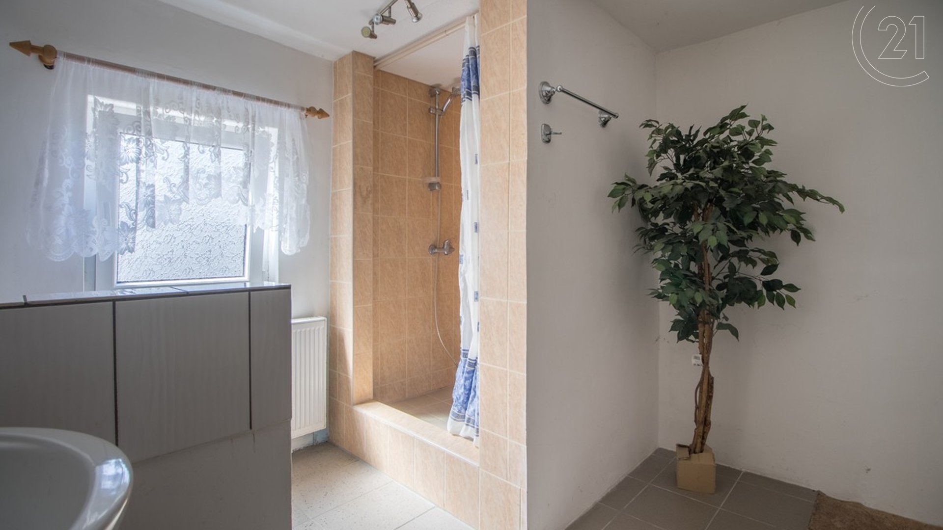 Prodej rodinného domu s trochou historie, 137 m² - Krásno