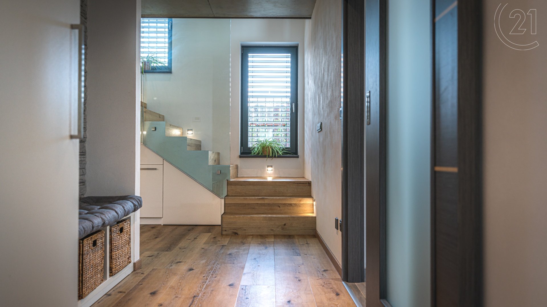 Prodej, Rodinné domy,  232m² - Hostivice