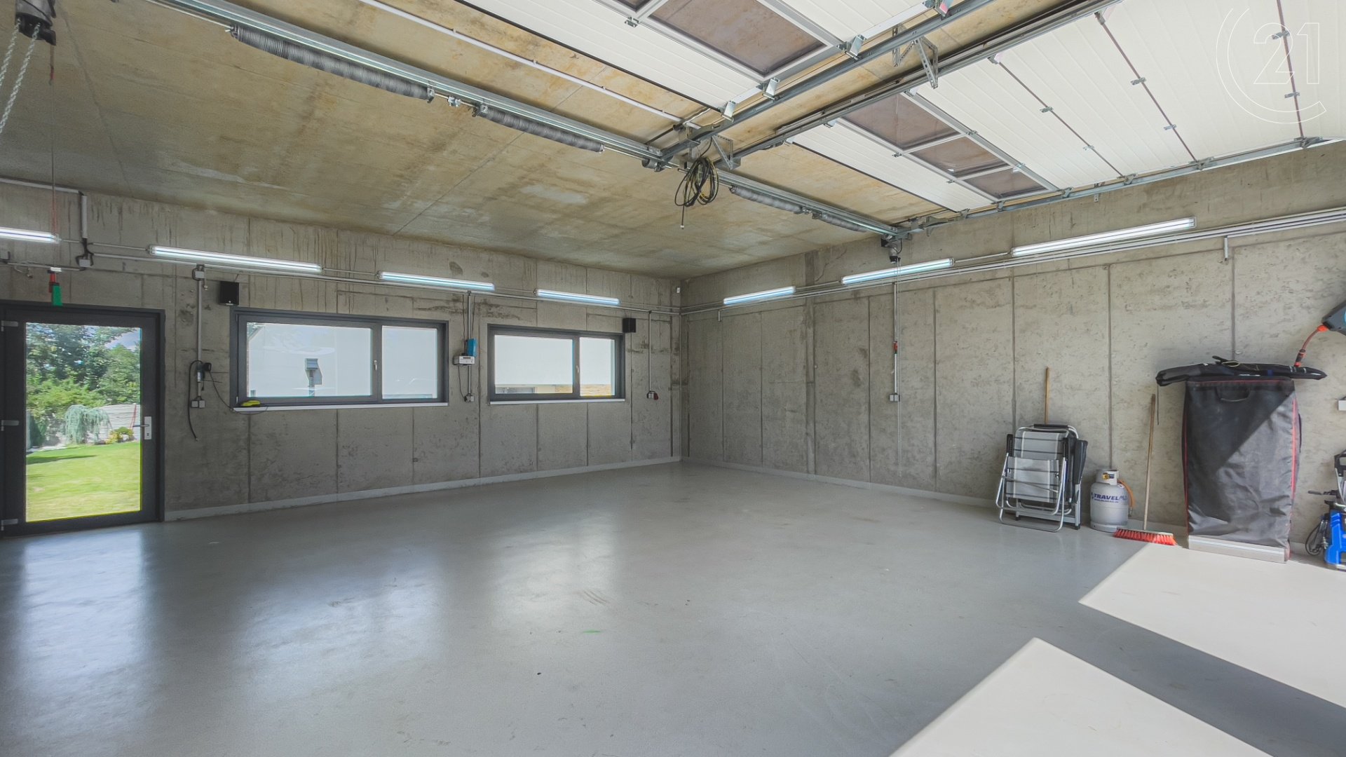 Prodej, Rodinné domy,  232m² - Hostivice
