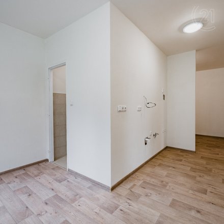 Prodej přízemního bytu 3+1, 66 m², Tábor - Pražské sídliště