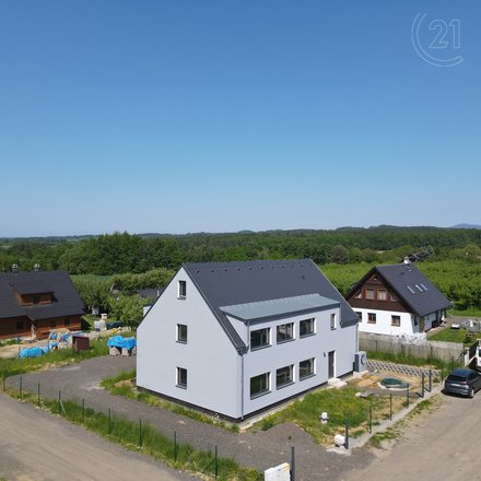 Prodej, rodinné domy, 256 m² + půda, Čtveřín