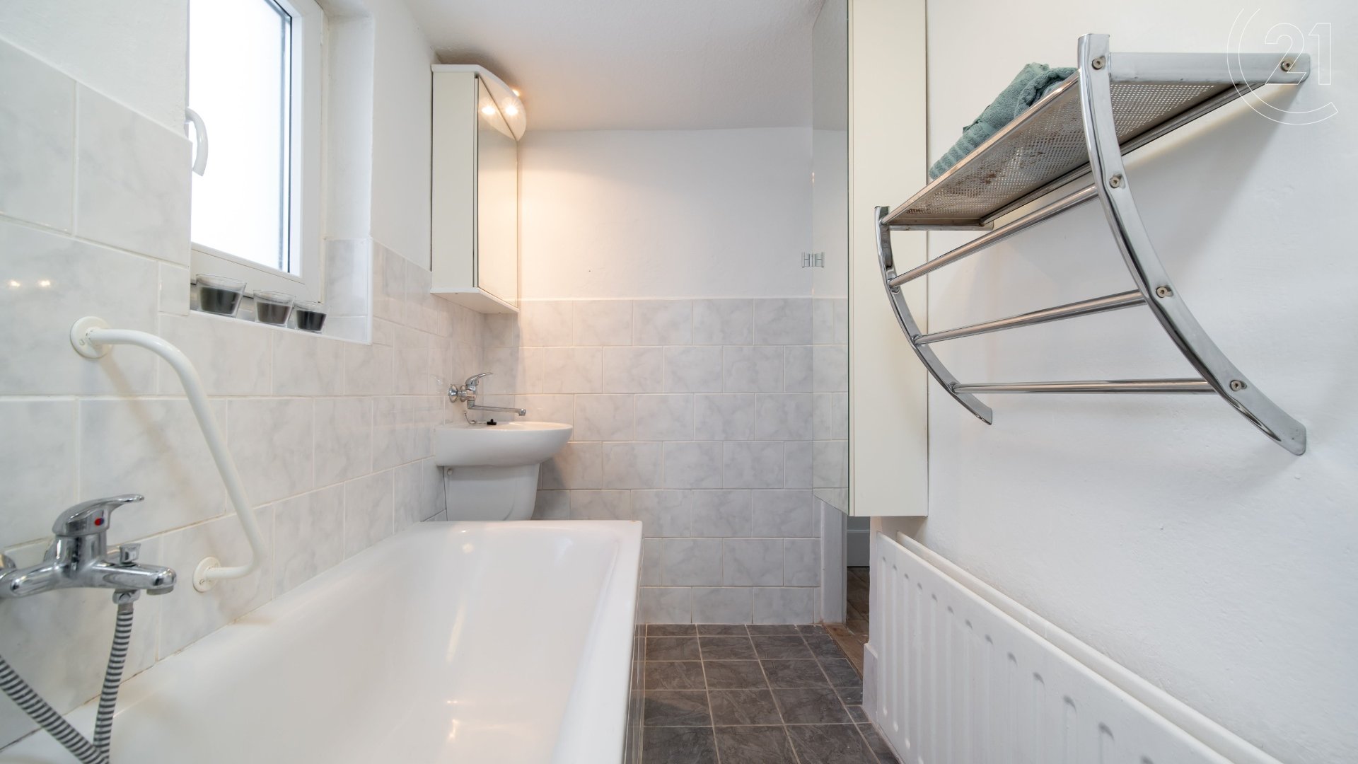 Prodej rodinného domu 225 m² s garáží, Liberec - Nová Ruda