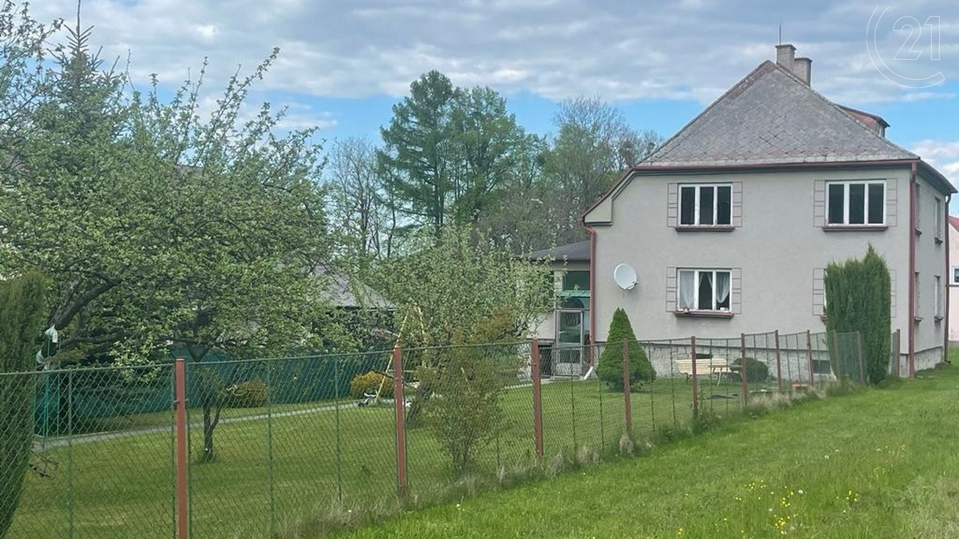 Prodej rodinného domu s garáží a nádherným výhledem na hory v Oldřichovicích, 130 m² - Třinec
