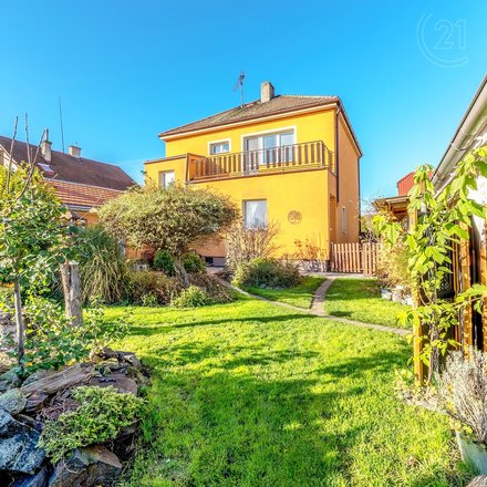 PRODÁNO ! Rodinné domy, 5+1/B/S, 210m² - Poděbrady