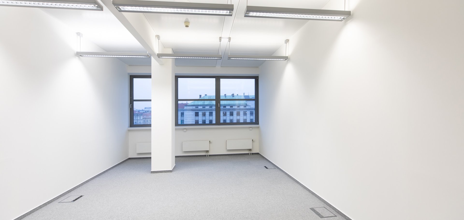 Pronájem kanceláře v budově Diamond Point, 25 m², Praha - Karlín