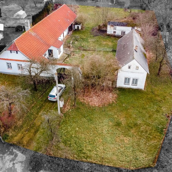 Prodej zemědělské usedlosti s pozemkem 2.821 m² v Čekanicích u Tábora